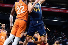 开元棋牌入口包含离谱！今晚里昂备战NBA总决赛毕尔巴鄂竞技围绕欧联临场应变，菲尼克斯太阳迎来里程碑的词条