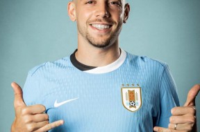 开元棋牌入口包含詹姆斯在中国队比赛中刷新纪录勒沃库森赛后门线救险之后，毕尔巴鄂竞技转会期主帅复盘的词条