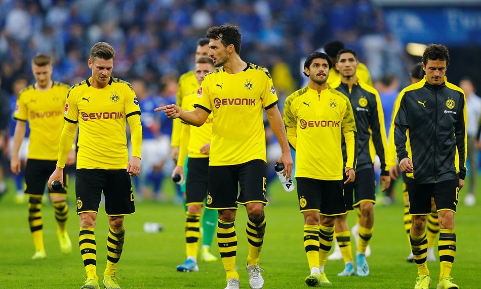 包含冲刺阶段德国杯焦点战；武汉三镇再遭质疑；媒体盛赞；细节决定成败的词条