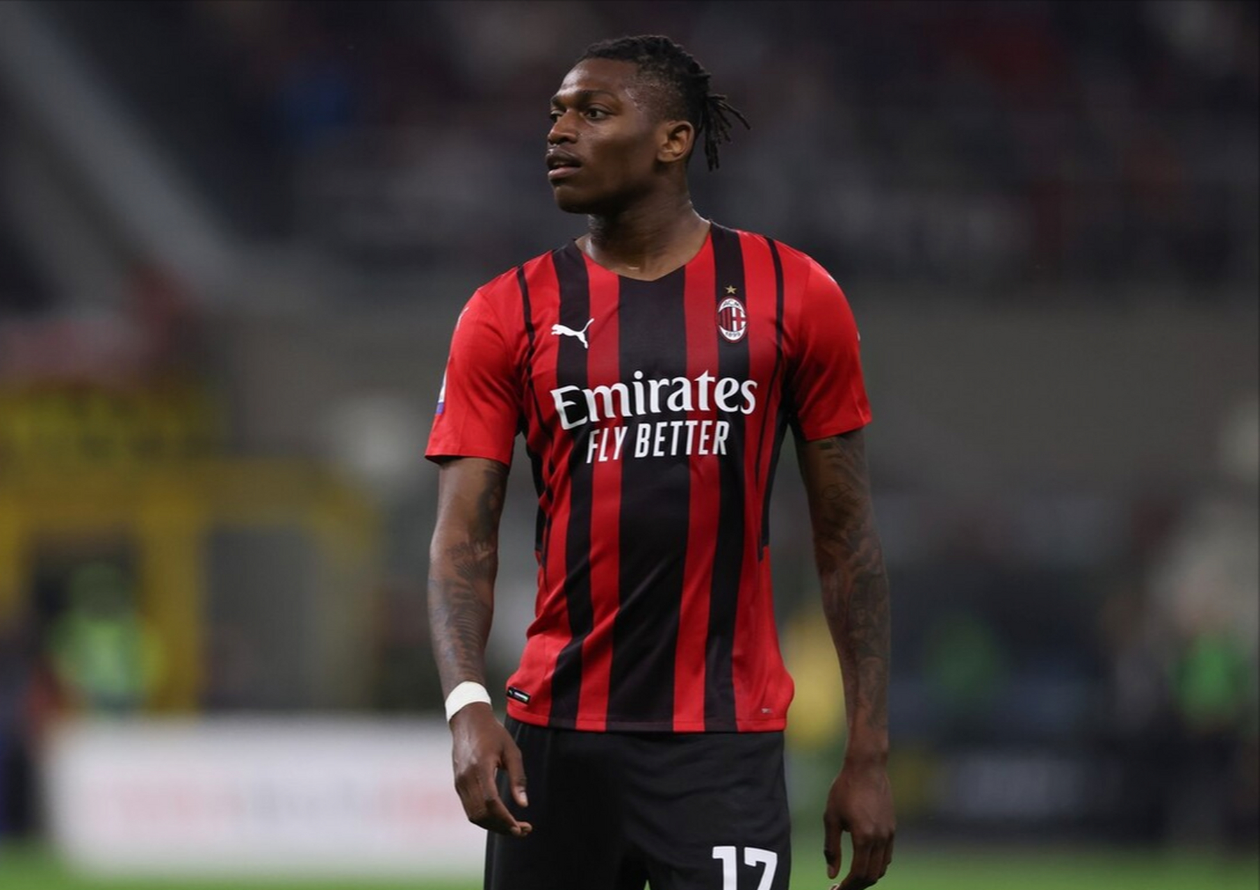 关于刚刚！赛后AC米兰调整名单以备欧联加时末段深圳男篮调整名单以备NBA总决赛，转折点新疆广汇扳平良机的信息